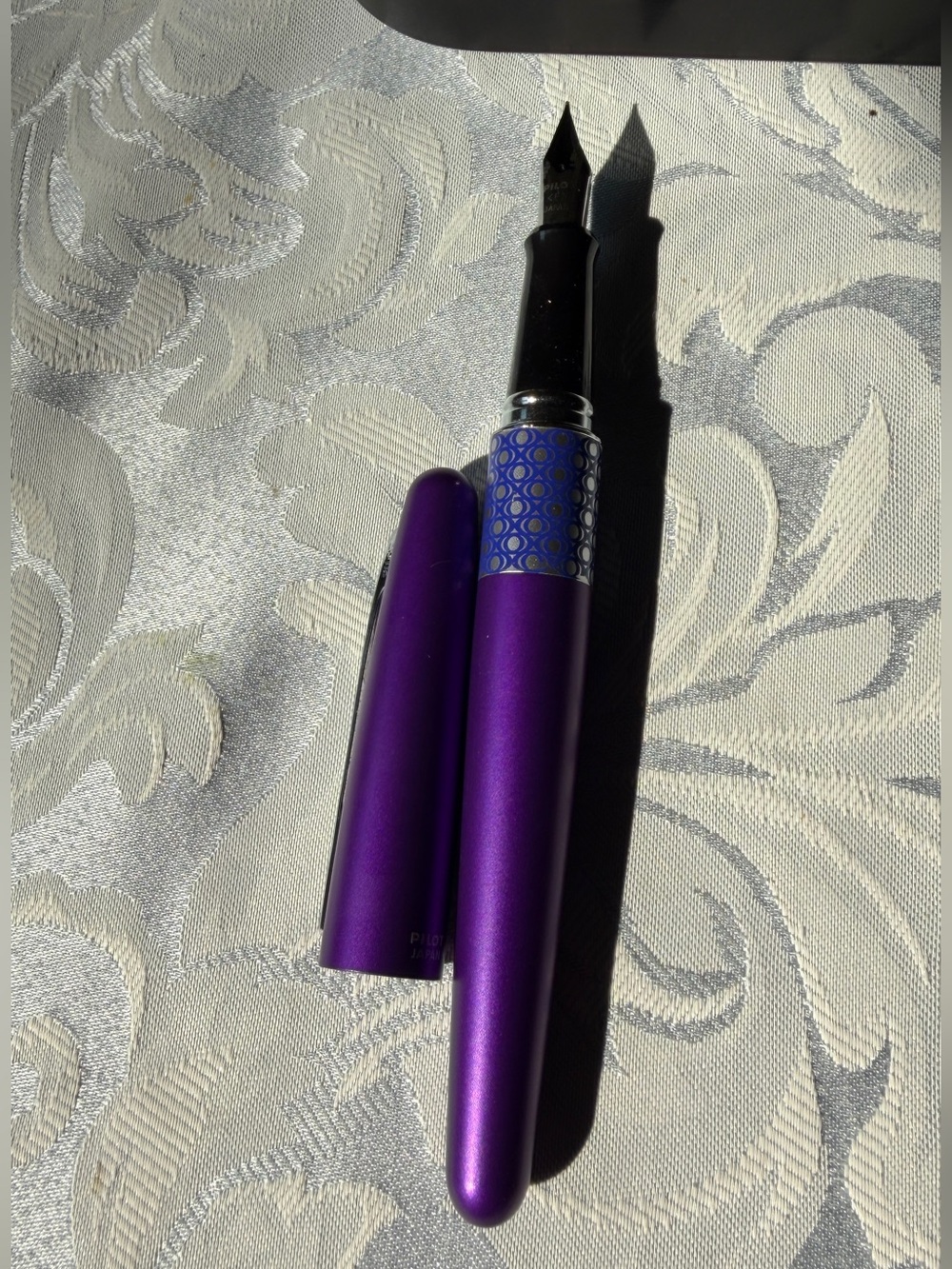Pilot Purple Fountain Pen with Decorative Band - - Picture 2 of 5
